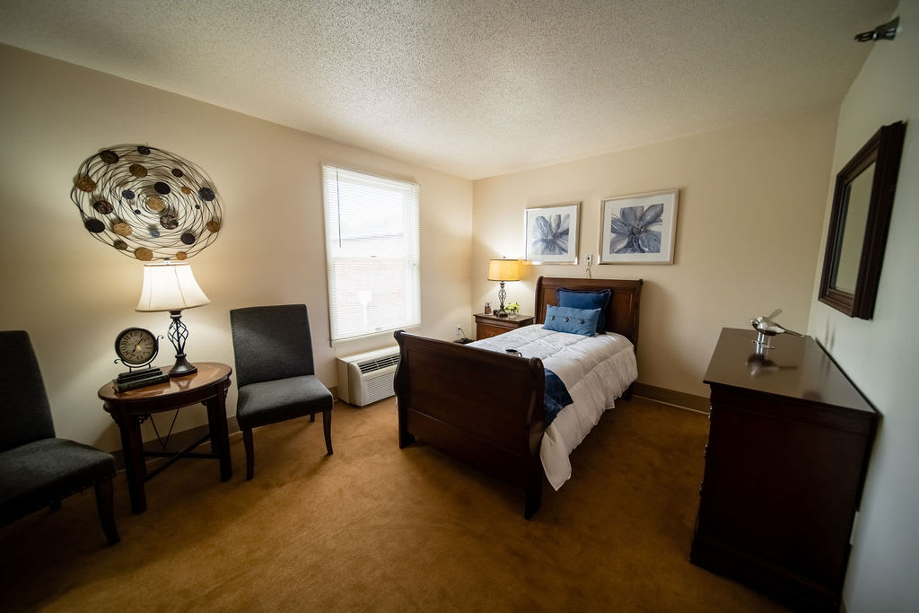 Bedroom suite